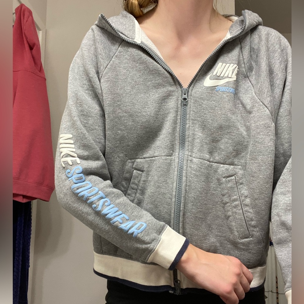 Nike hoodie